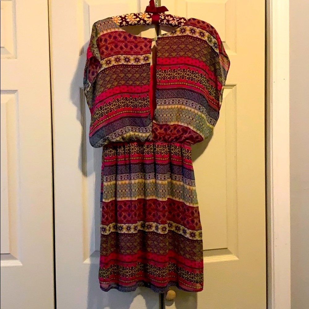 Buttons Dress - Picture 2 of 4